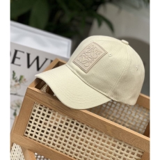 Loewe Caps